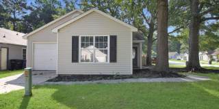 Fenced in 3 Bedroom Home Close to Base! Gallery 1