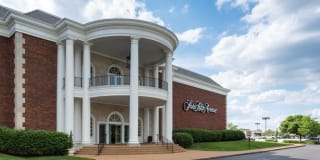 Vanguard Heights Gallery 38