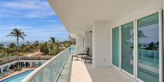 10101 Collins Ave Gallery 32