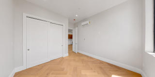 Spacious modern 2 bed in Newton available NOW! Gallery 4