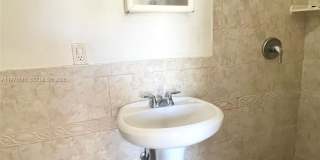 1601 NE 175 ST Gallery 4