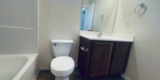 4 bed 2 bath home in Huning Ranch. Gallery 26
