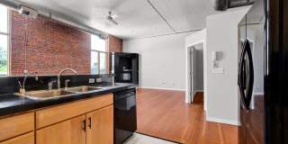 One-of-a-Kind Tejon Street Condo in Unbeatable Location! No Utility Setup Required! Gallery 4