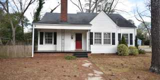 Coming Soon~3 Bedroom and 2 Bath Home- Bonus Room (Pets Considered) Gallery 1