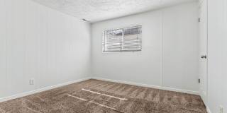 Updated 6 bedroom home is a must see!! Gallery 12