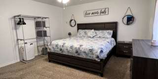 Furnished 3 BR Vacation Rental Includes utilities Near Target Center/Golf/Hwy 95 Gallery 12