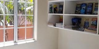 2164 Rosecrans Gallery 17