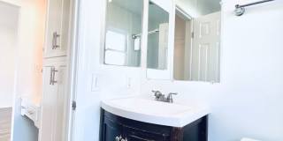 1801 Garfield Pl. Gallery 38