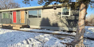duplex unit available now! LVP flooring throughout, independent living areas each W/ full kitchen and laundry. Gallery 1