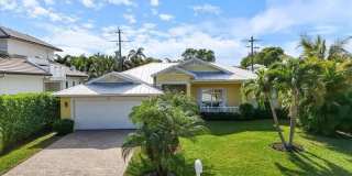 ***Ask about the TWO WEEKS FREE**OLDE NAPLES LUXURY ANNUAL HOME ** PRIVATE HEATED POOL & SPA ** PET FRIENDLY ** 3 BEDROOM, 2 BATHROOMS ** AVAILABLE NOW ** FURNISHED ** OLD NAPLES ** CLOSE TO BEACH ** NO HOA MOVE IN TODAY ** Gallery 7