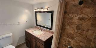 18151 NE 31st Ct Gallery 12