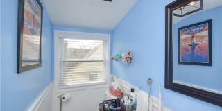 16 Vaughan Avenue unit: 2 Gallery 27