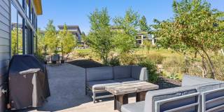 Fully Furnished 4-Bedroom Tetherow Home | Hot Tub + Home Services Included Gallery 34