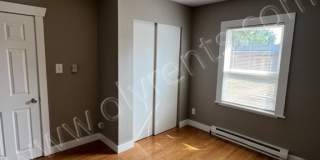 502 Sawyer St SE Gallery 11