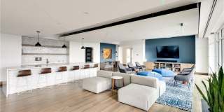 923 Peachtree Street NE Gallery 30