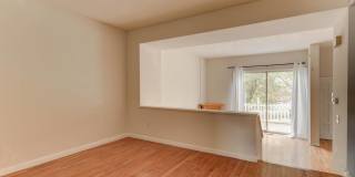 107 MONTROSE Avenue Gallery 7