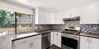 9 Madrona Gallery 11