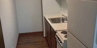 1101 Southridge Avenue - 1101E Gallery 1