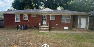 1802 Cornelia Lane Gallery 18