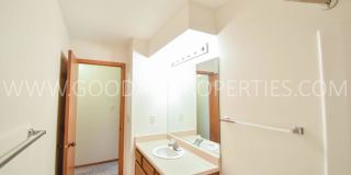 Charming 3 Bedroom in West Des Moines Home for Rent Gallery 22