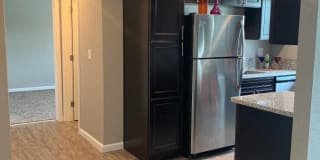 Driftwood Apartments Gallery 3