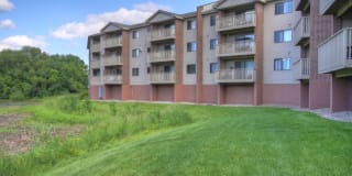 Lakewood Hills Gallery 10