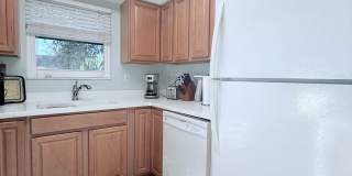 131 Rio Del Mar Street - CUnit C Gallery 3