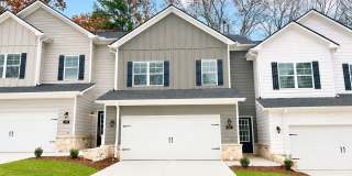 Discover your next home in the heart of Cornelia! Gallery 1