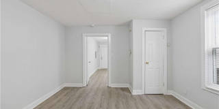 652 Bryan Street SE Gallery 13