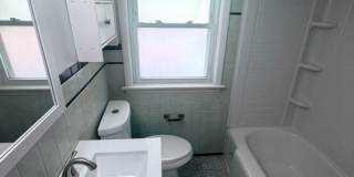 A Single family home with Garage in Garfield Heights Gallery 19