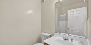 Brittany Commons Apartments Gallery 22