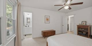 Charming 2BR House in Raleigh Gallery 18