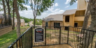 Woodchase Apartments Gallery 19