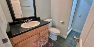 4 Bed 3.5 Bath Beautiful Home In Sandy 4 Bed 3.5 Bath Beautiful Home In Sandy Gallery 37