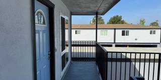 Villa Del Sol Gallery 104