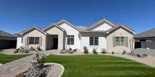 Beautiful single story with 4 bedrooms next to Crimson High School Gallery 1