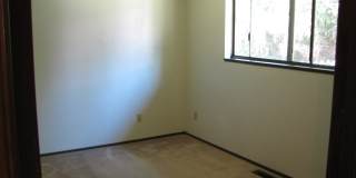 12859 NW Dogwood Street ~ Spacious and Charming! Gallery 5