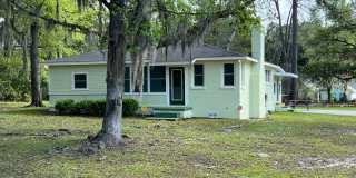 1825 Hodgeville Road Gallery 1