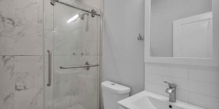 2562 FRANKFORD Avenue Gallery 17