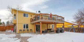 Huge room in a large shared home, private bathroom, great neighborhood, friendly roommates! Gallery 9