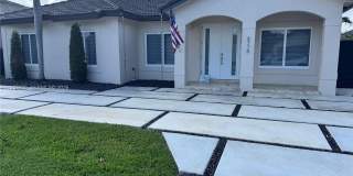 8778 NW 169th Ter Gallery 1