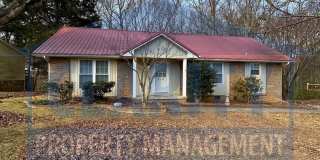 Three bedroom home w/ two bonus rooms! Gallery 1