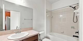 Spacious 4-Bedroom Townhome in Gated Meadow Pointe Gallery 21