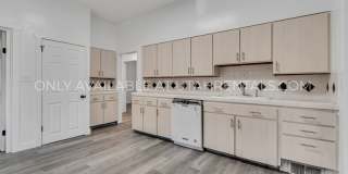 271 N 200 E Gallery 7