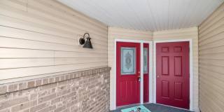 Beautiful Pet Friendly 3 bed/2.5 bath Townhome in Layton! Available on August 19th! Gallery 3