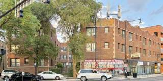 3123 Hamlin Gallery 1