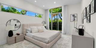 1201 West 47th Street Gallery 24