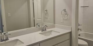 221 Chestnut Street Gallery 23