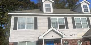 1050 Wheel House Lane Gallery 1