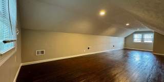 610 Colorado - 3bed/1bath house, garage & basement! Gallery 10